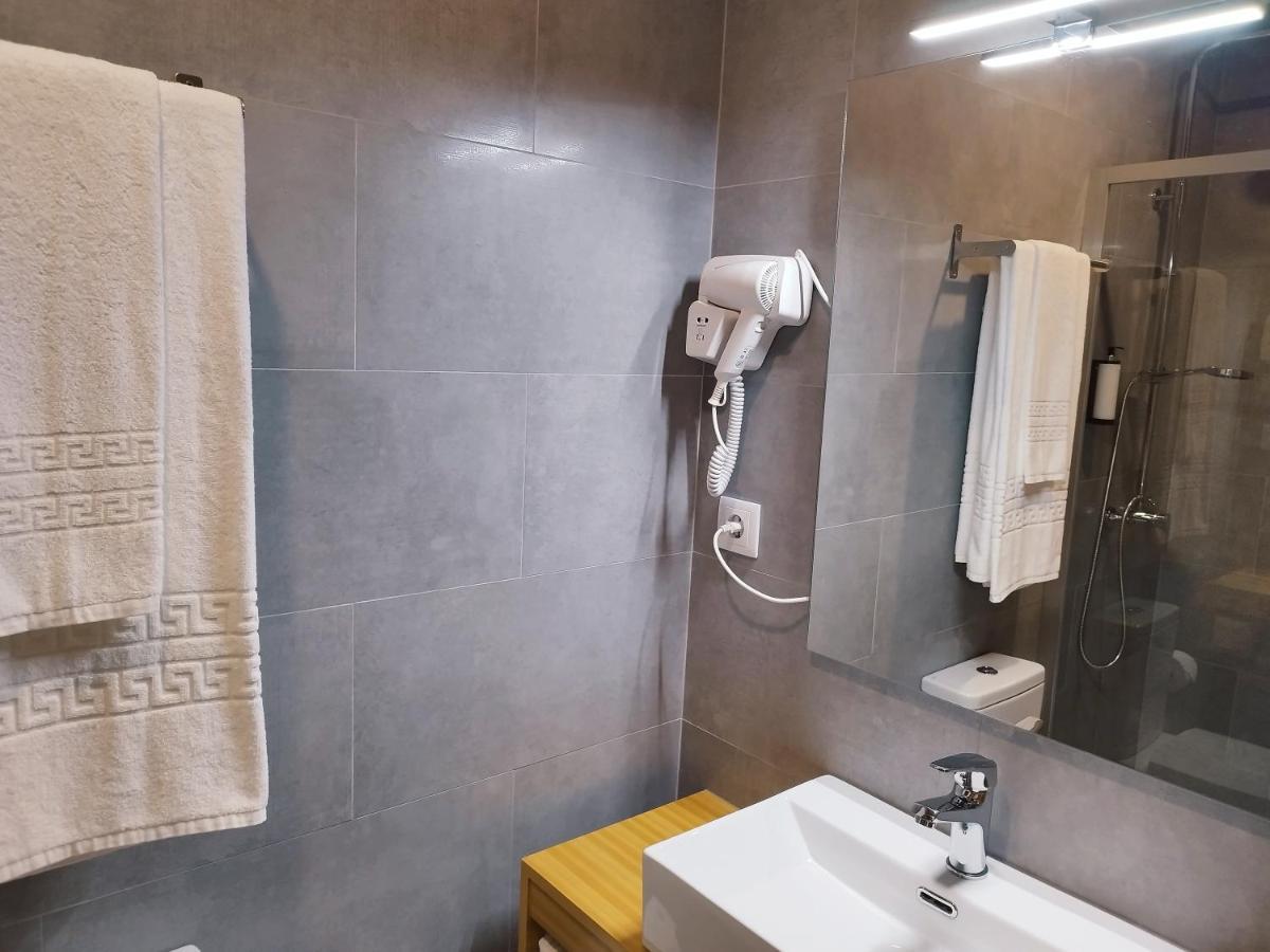 Santa Alegria Hostel Ponta Delgada المظهر الخارجي الصورة