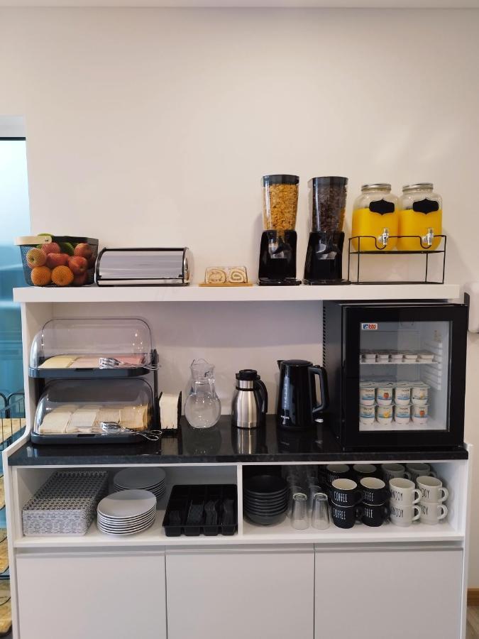 Santa Alegria Hostel Ponta Delgada المظهر الخارجي الصورة