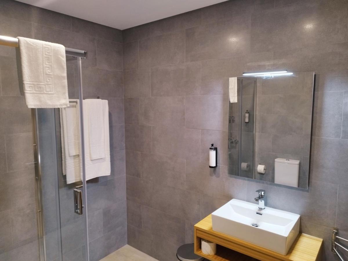 Santa Alegria Hostel Ponta Delgada المظهر الخارجي الصورة